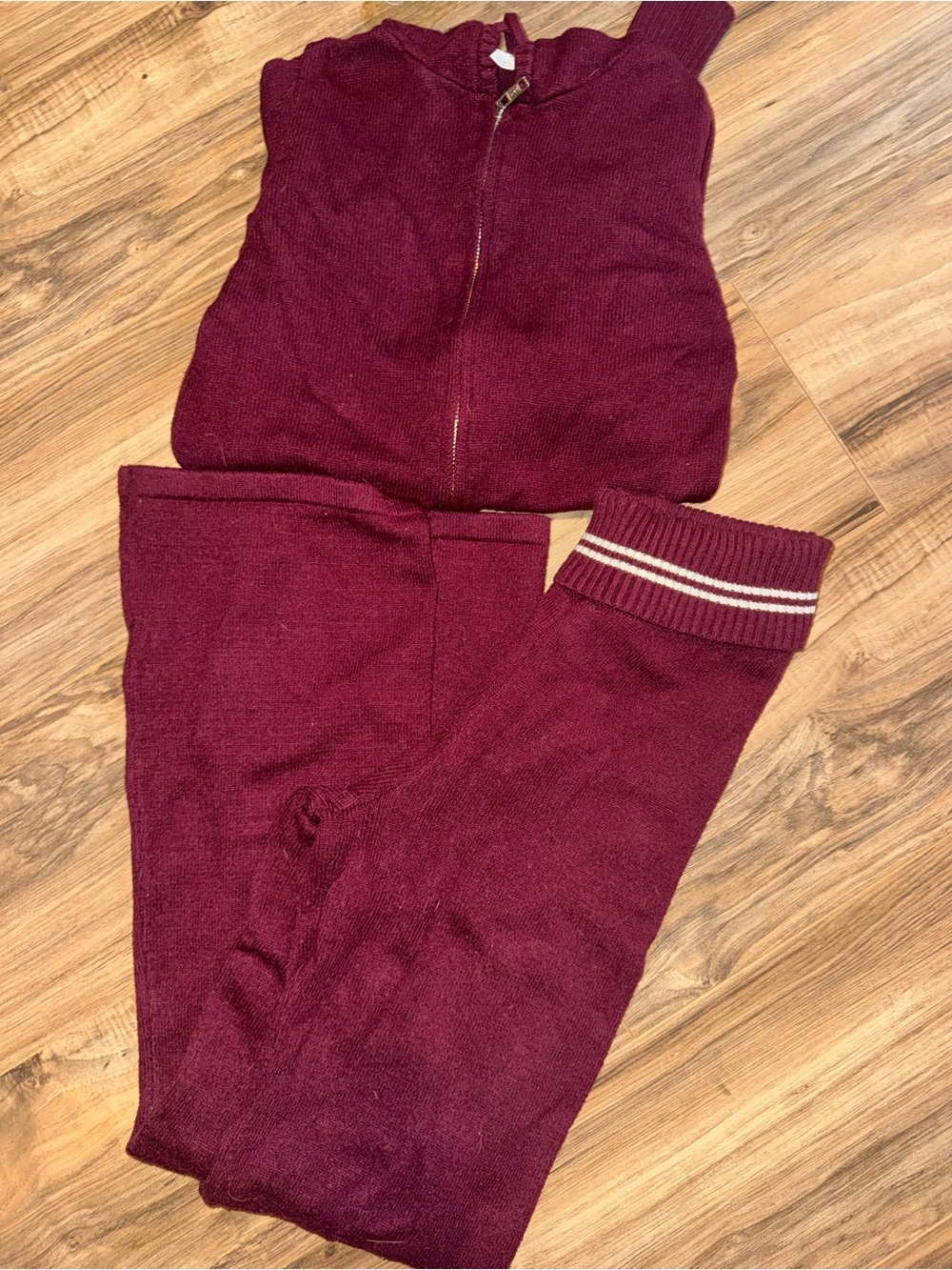 Aeropostale Maroon Knit Joggers with Stripe Cuffs